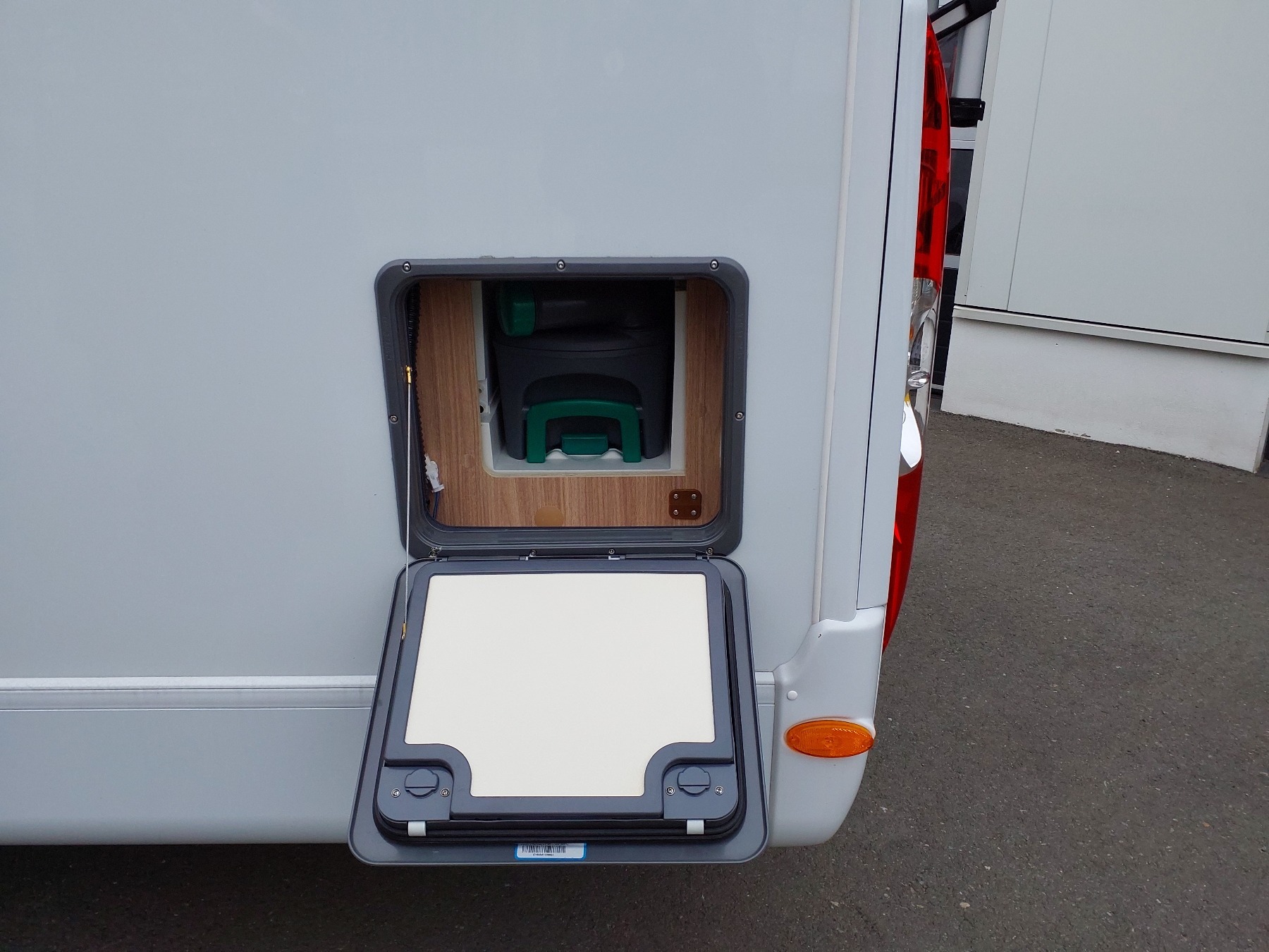 Bild 11 - Lyseo Limited T 660