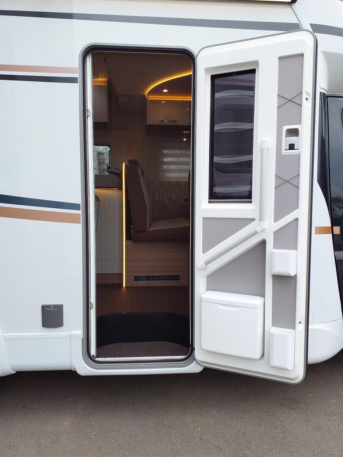 Bild 17 - Lyseo Limited T 660