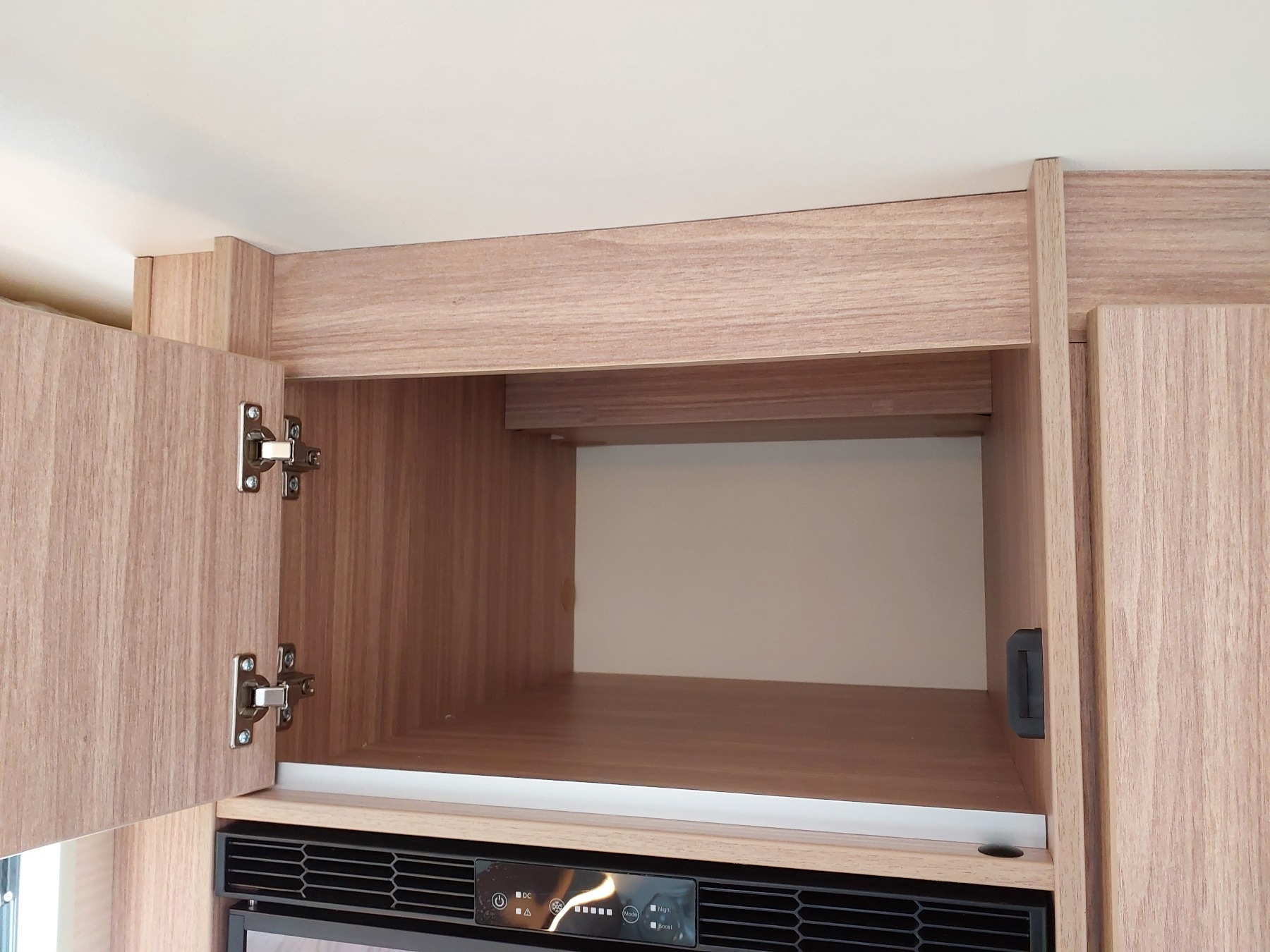 Bild 25 - Lyseo Limited T 660