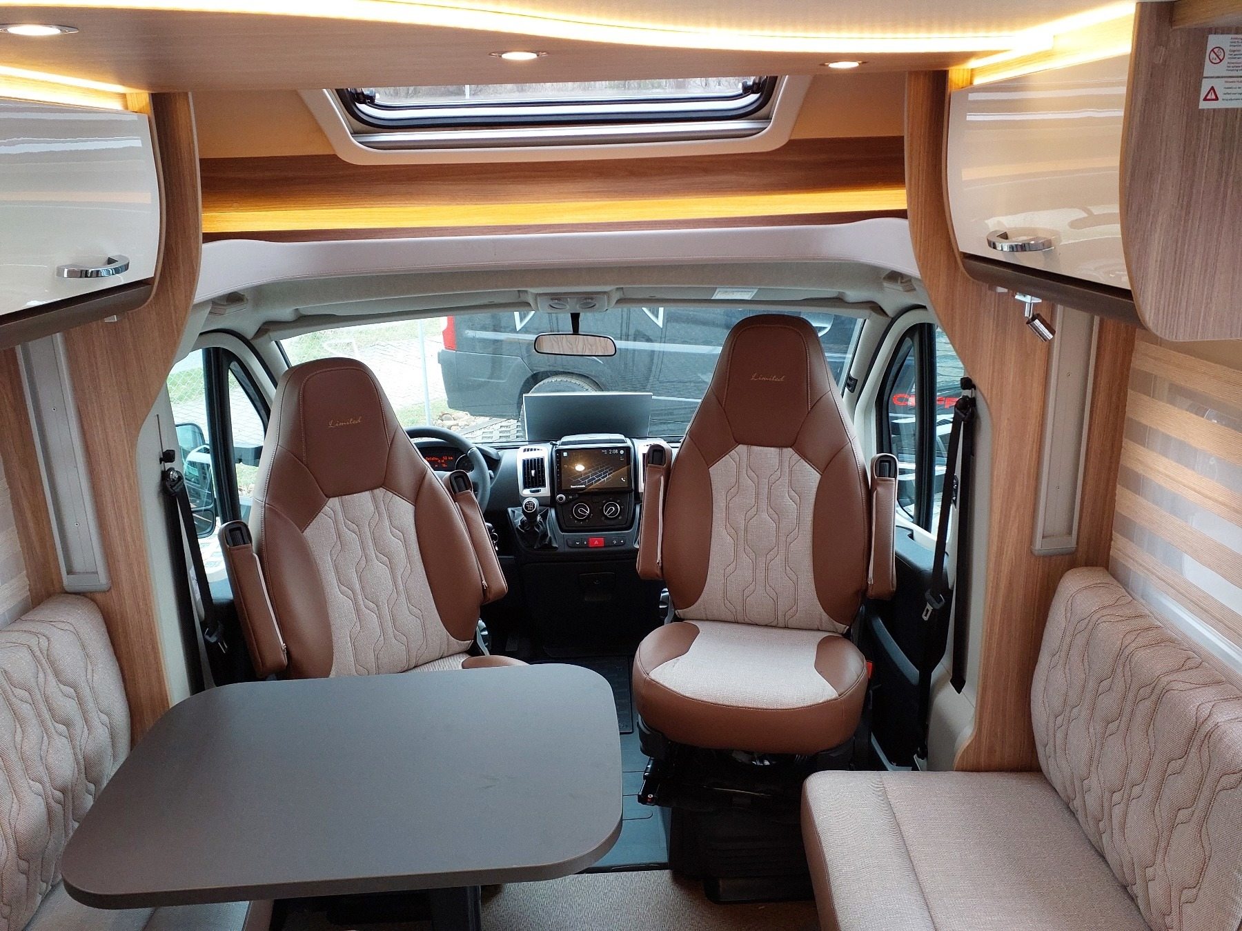 Bild 6 - Lyseo Limited T 660