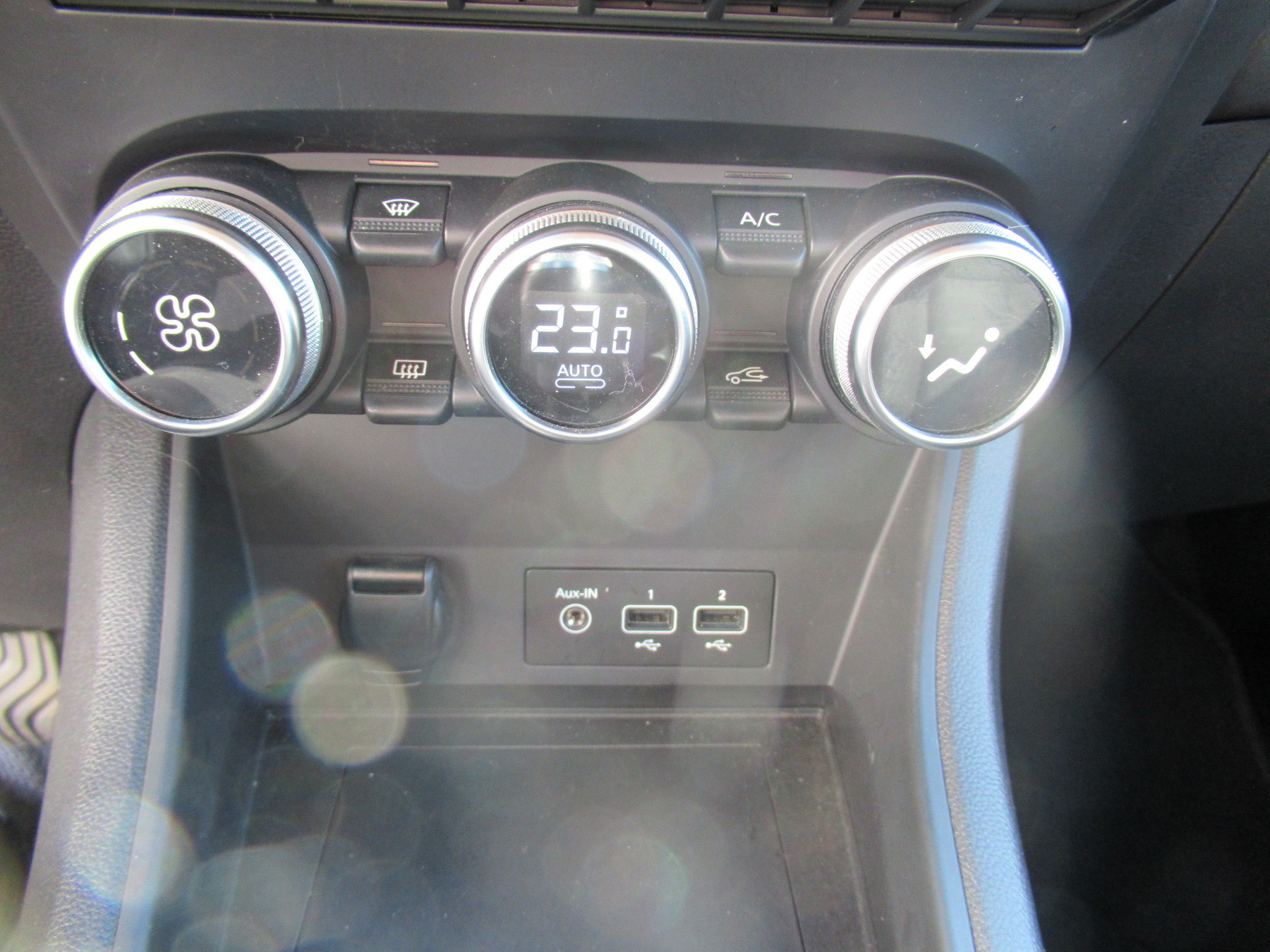 Bild 11 - Captur EVOLUTION TCe 90 ABS Fahrerairbag ESP