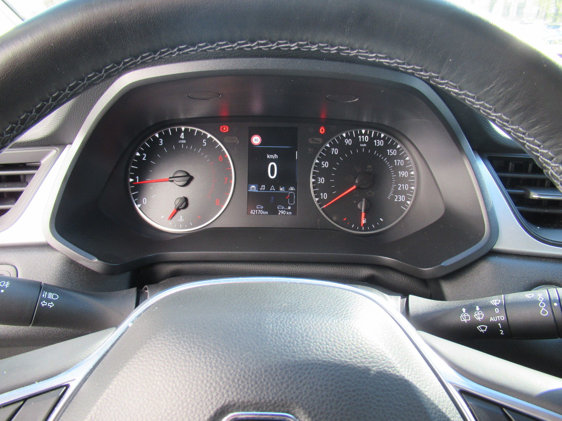 Bild 14 - Captur EVOLUTION TCe 90 ABS Fahrerairbag ESP