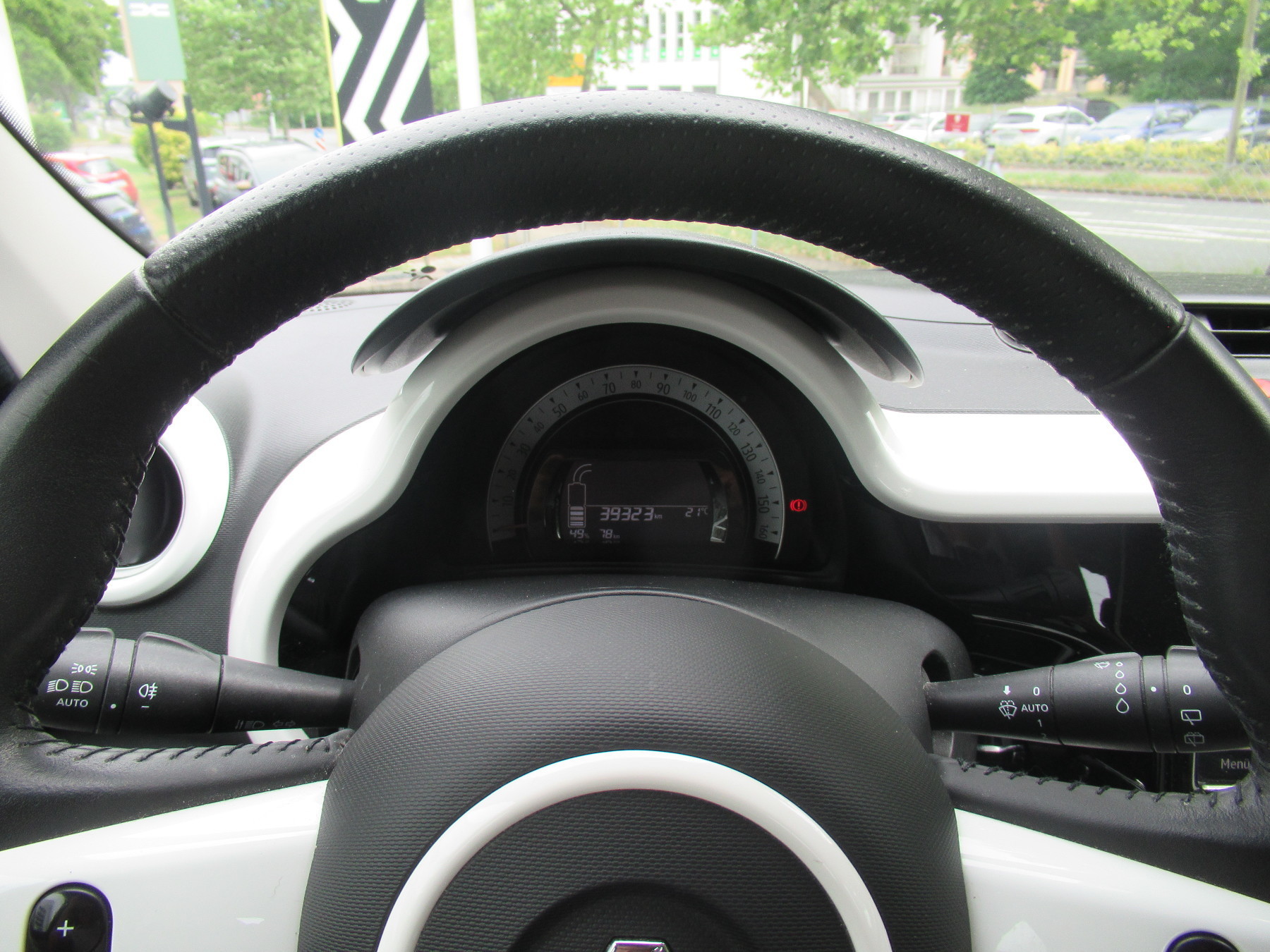 Bild 20 - Twingo E-TECH 100% el. INTENS ESP Regensensor