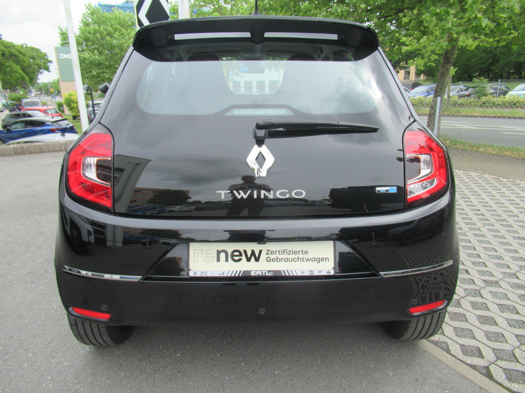 Bild 6 - Twingo E-TECH 100% el. INTENS ESP Regensensor