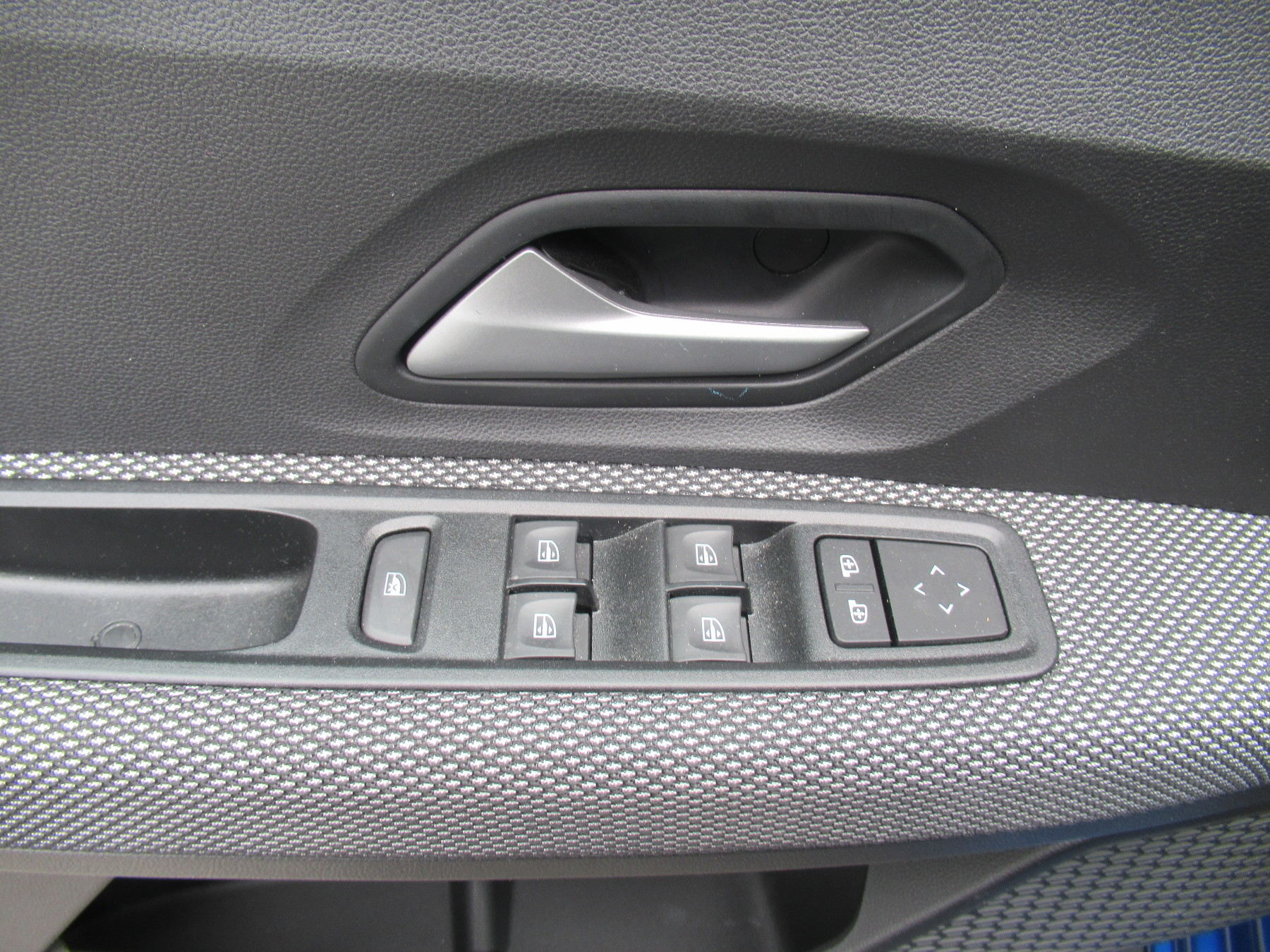 Bild 13 - Sandero Stepway Expression TCe 90 CVT ABS ESP