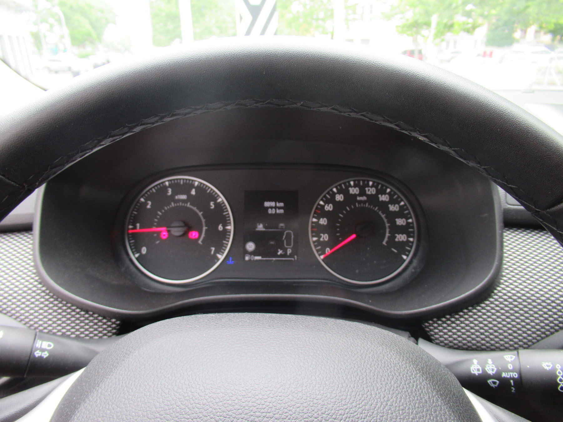 Bild 6 - Sandero Stepway Expression TCe 90 CVT ABS ESP
