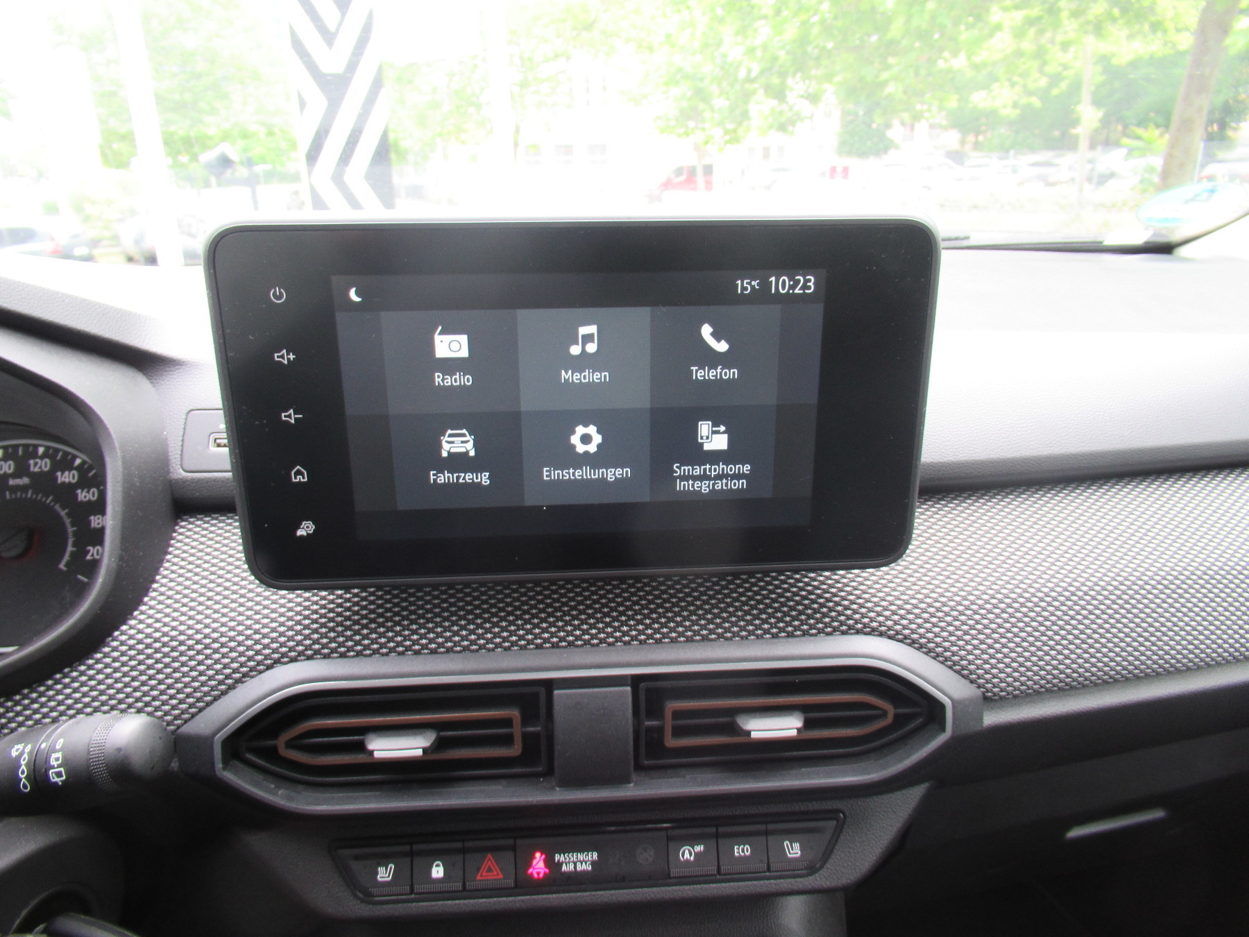 Bild 8 - Sandero Stepway Expression TCe 90 CVT ABS ESP