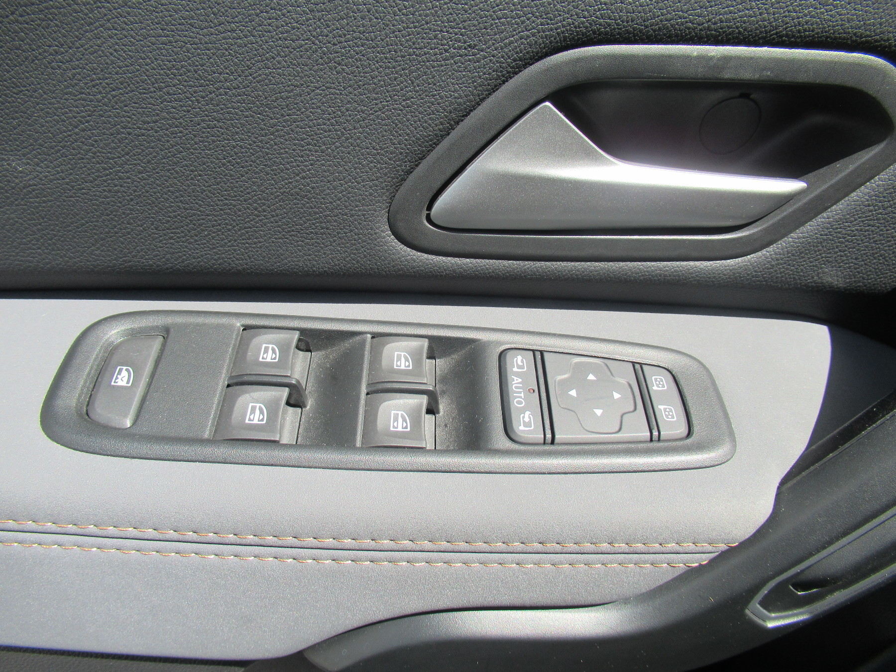 Bild 6 - Duster Extreme TCe 100 ECO-G Autogas