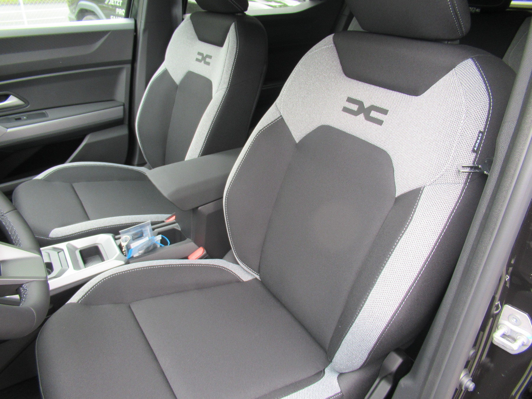 Bild 5 - Twingo E-TECH elektrisch Techno 80hp Urban Range