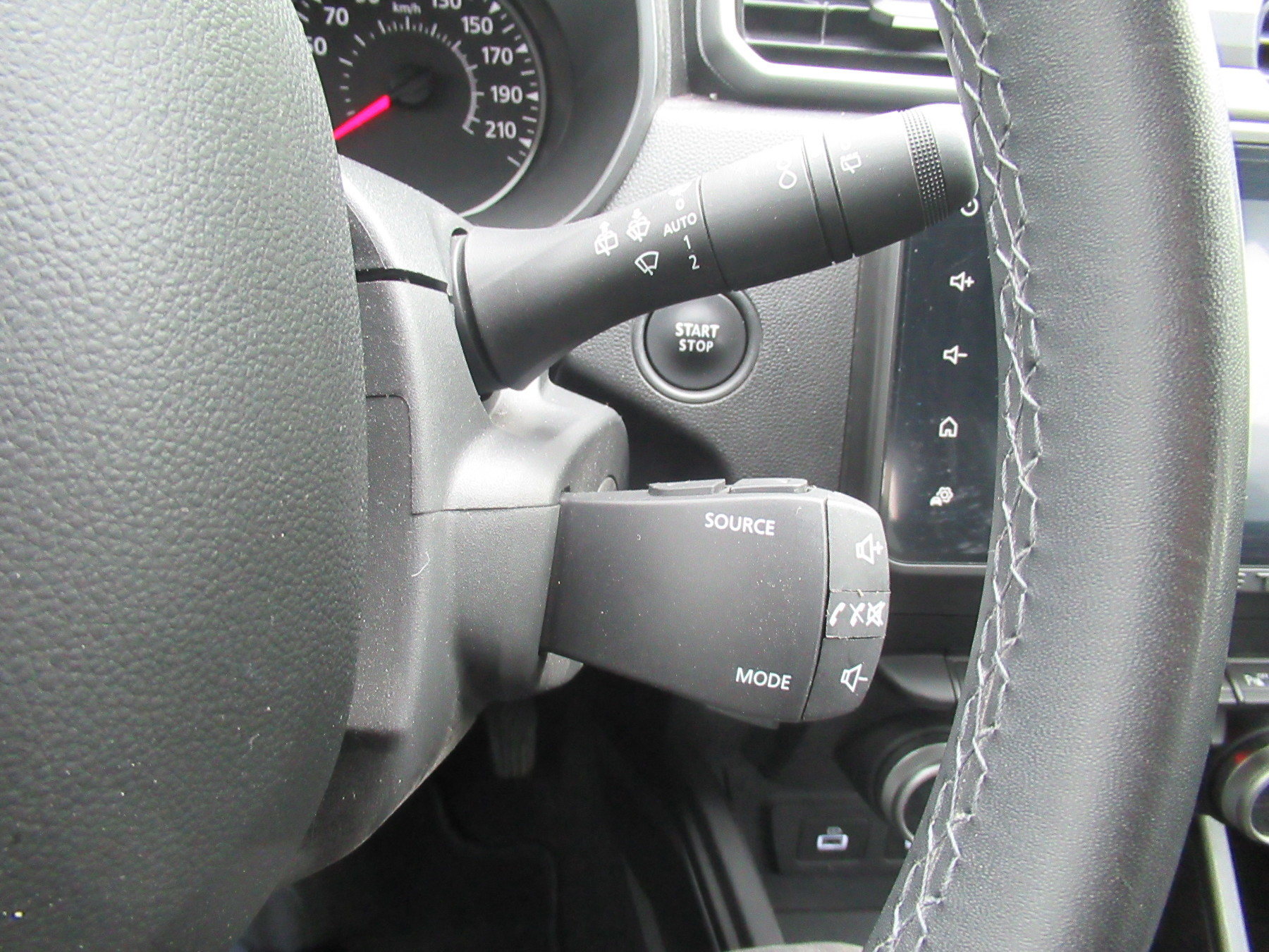 Bild 25 - Duster Journey +  TCe 130 ABS Fahrerairbag SERVO