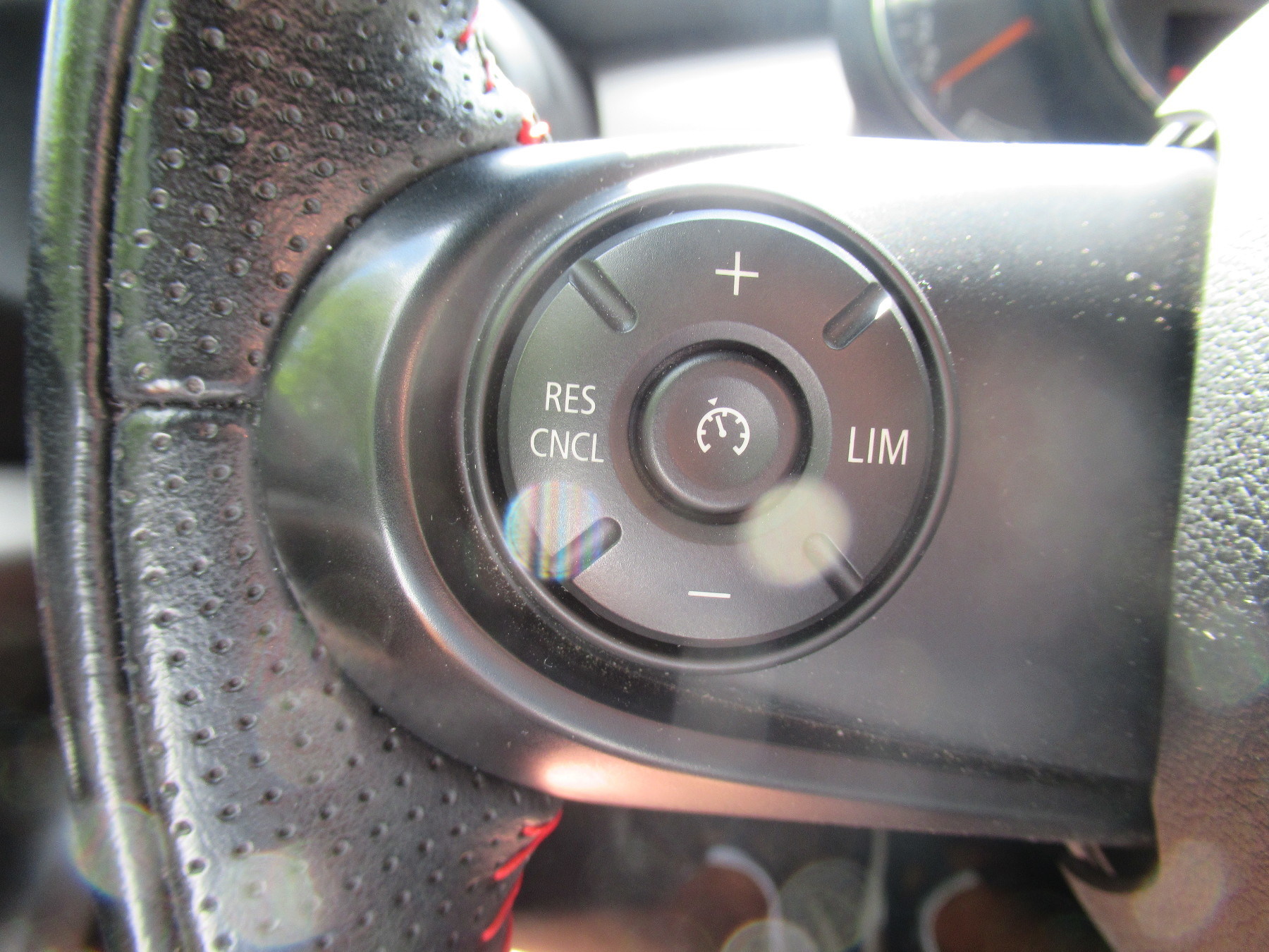 Bild 11 - Twingo E- Tech Techno 80hp Urban Range