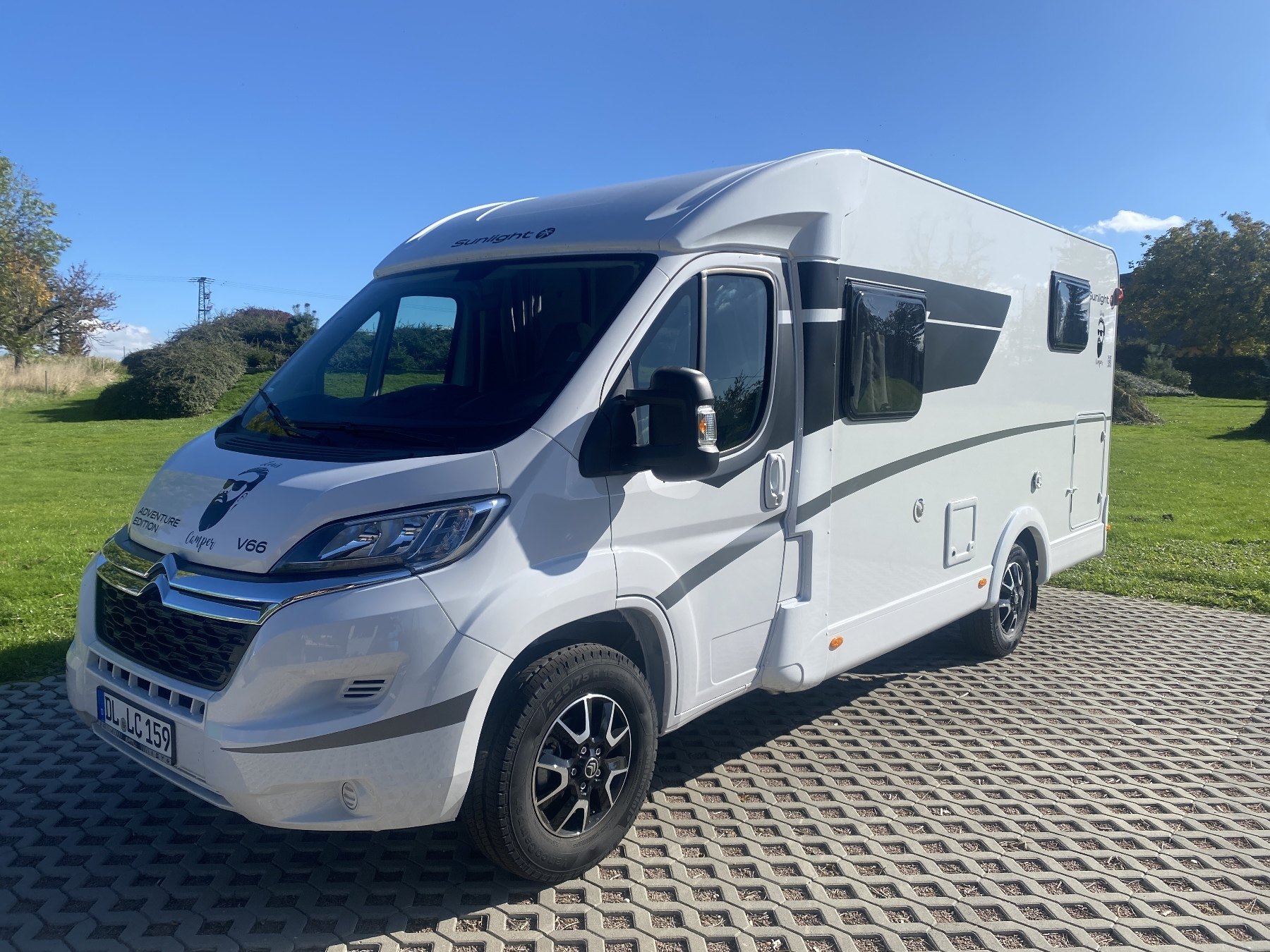 Bild 24 - A dventure V66