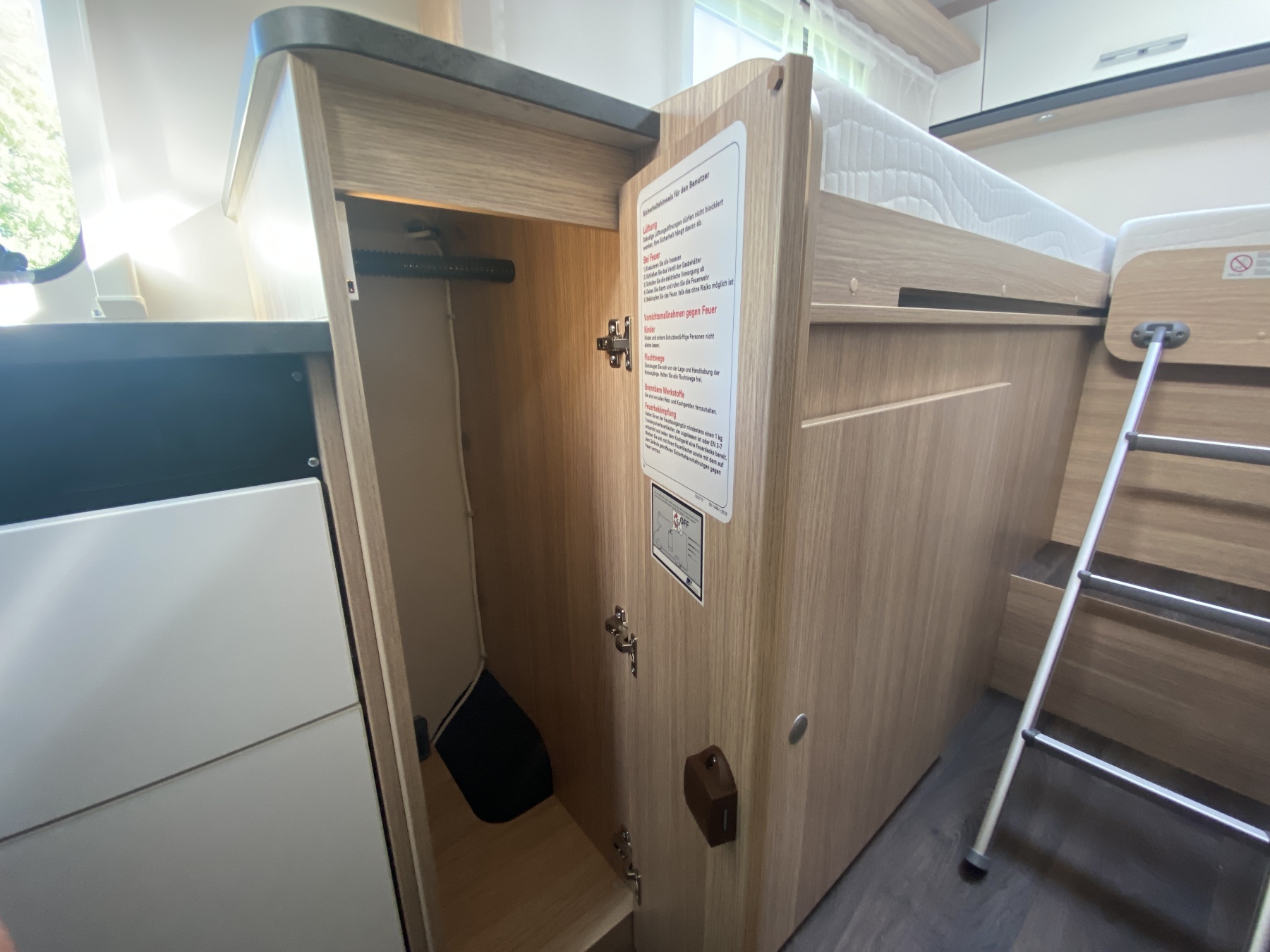 Bild 33 - A dventure V66