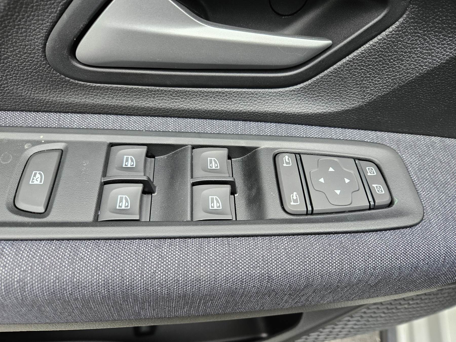 Bild 20 - Jogger Journey hybrid 155 ABS Fahrerairbag ZV