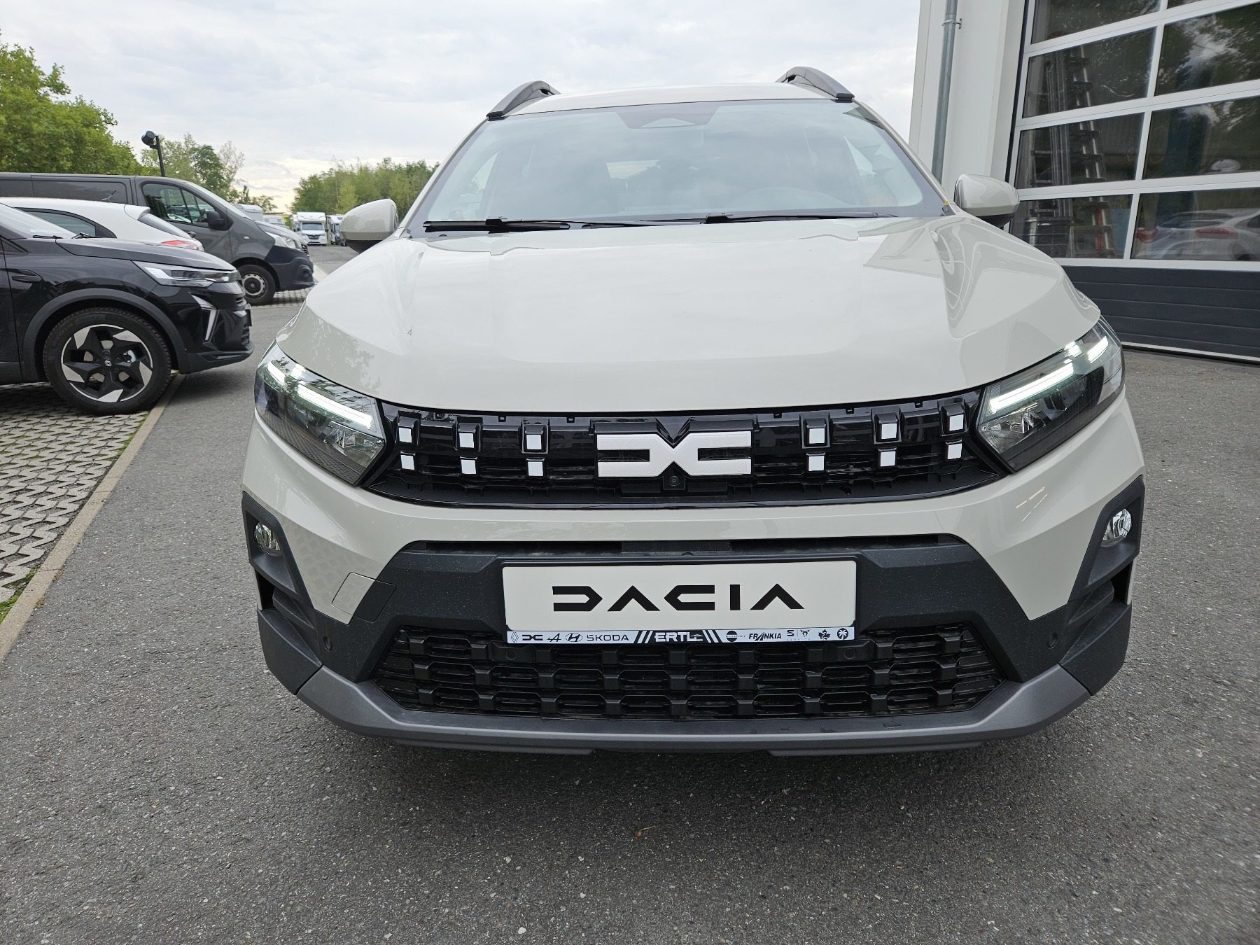 Bild 4 - Jogger Journey hybrid 155 ABS Fahrerairbag ZV