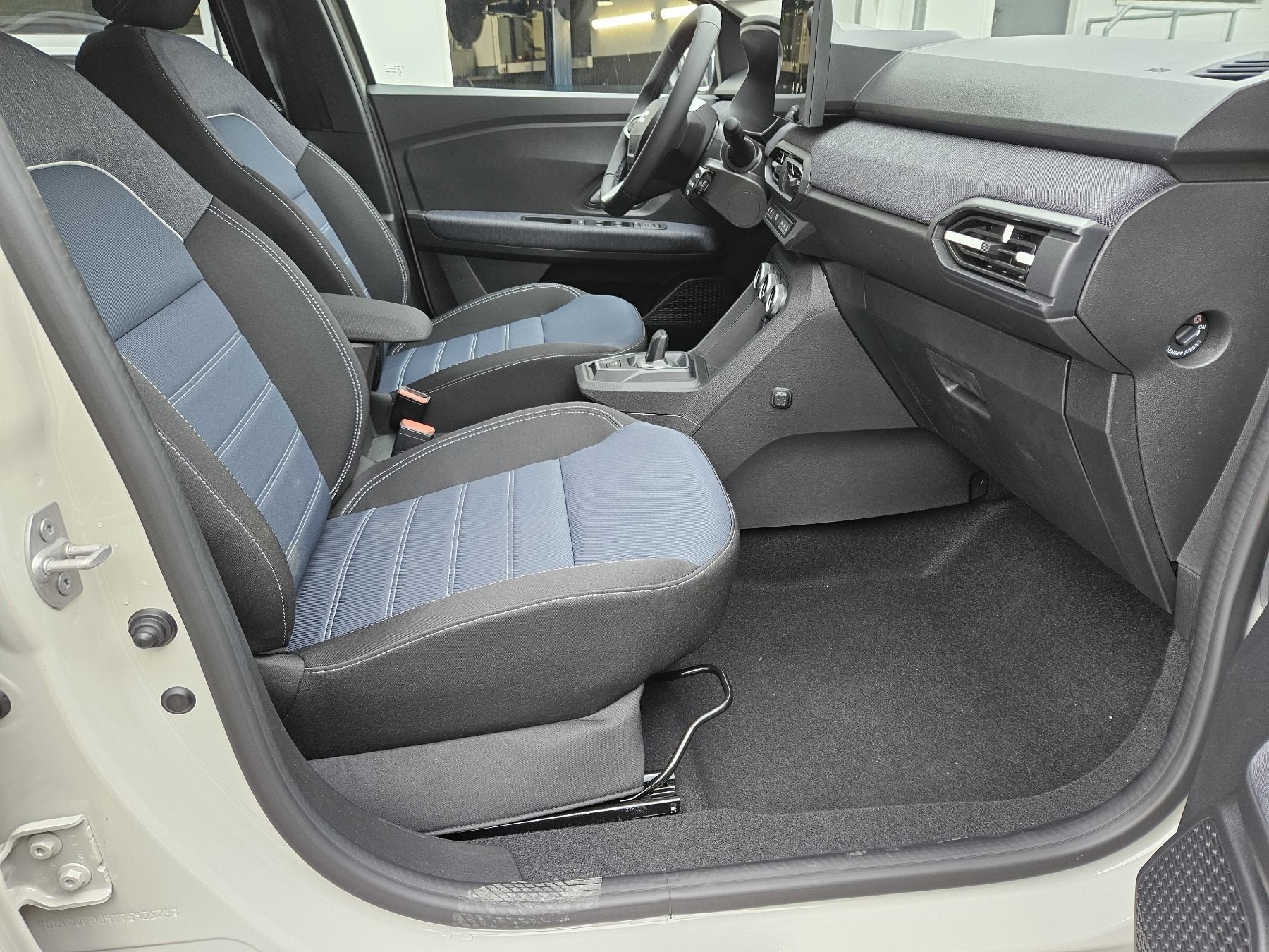 Bild 5 - Jogger Journey hybrid 155 ABS Fahrerairbag ZV