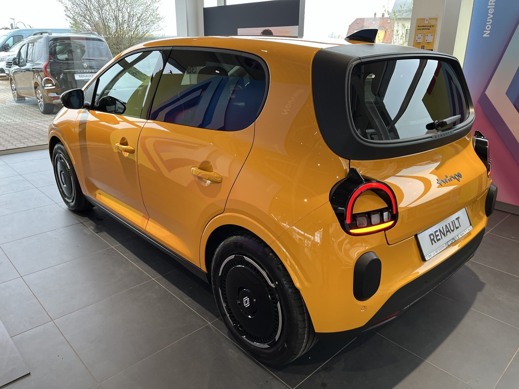 Bild 22 - Twingo E-TECH E-TECH Techno 80 Urban Range