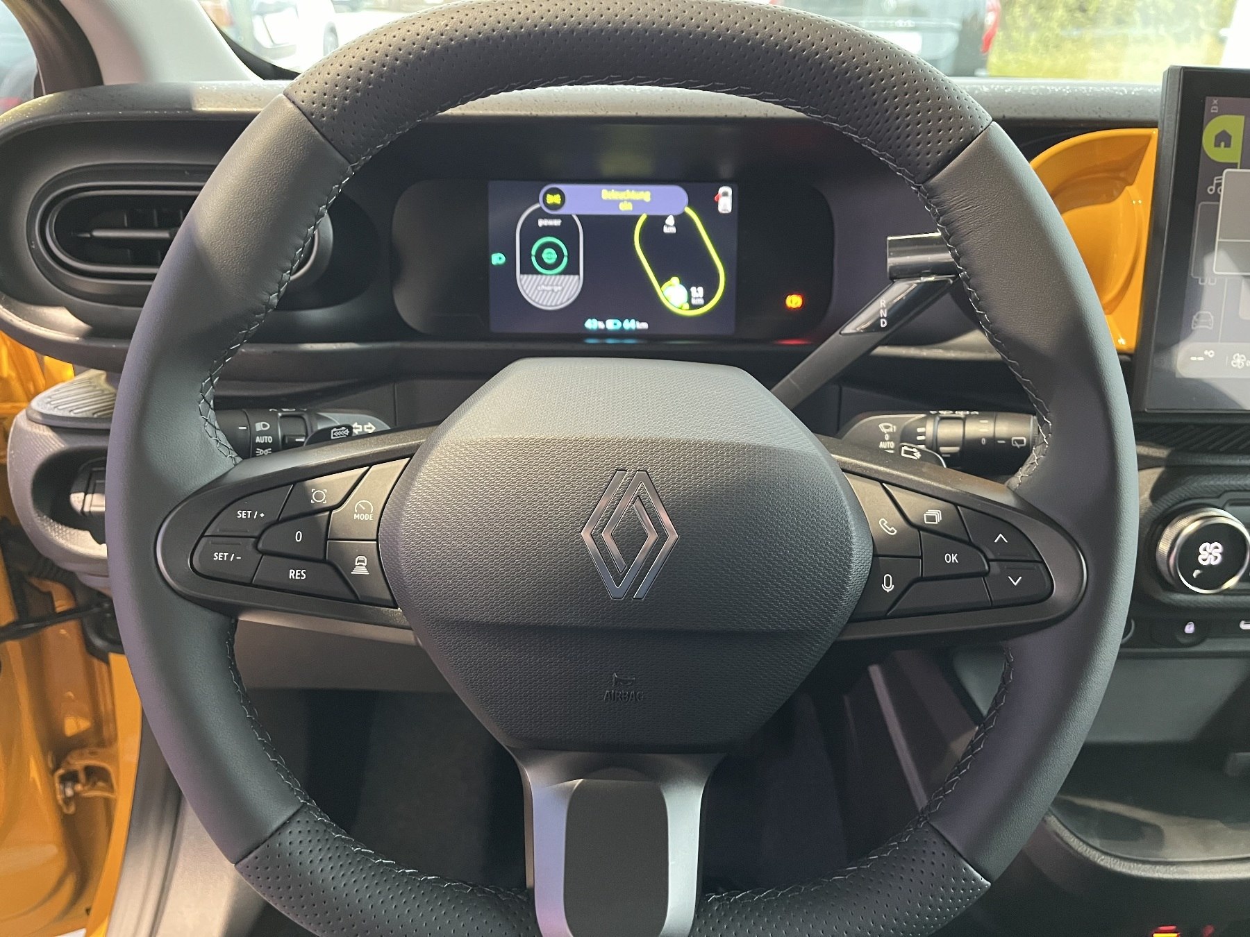 Bild 28 - Twingo E-TECH E-TECH Techno 80 Urban Range