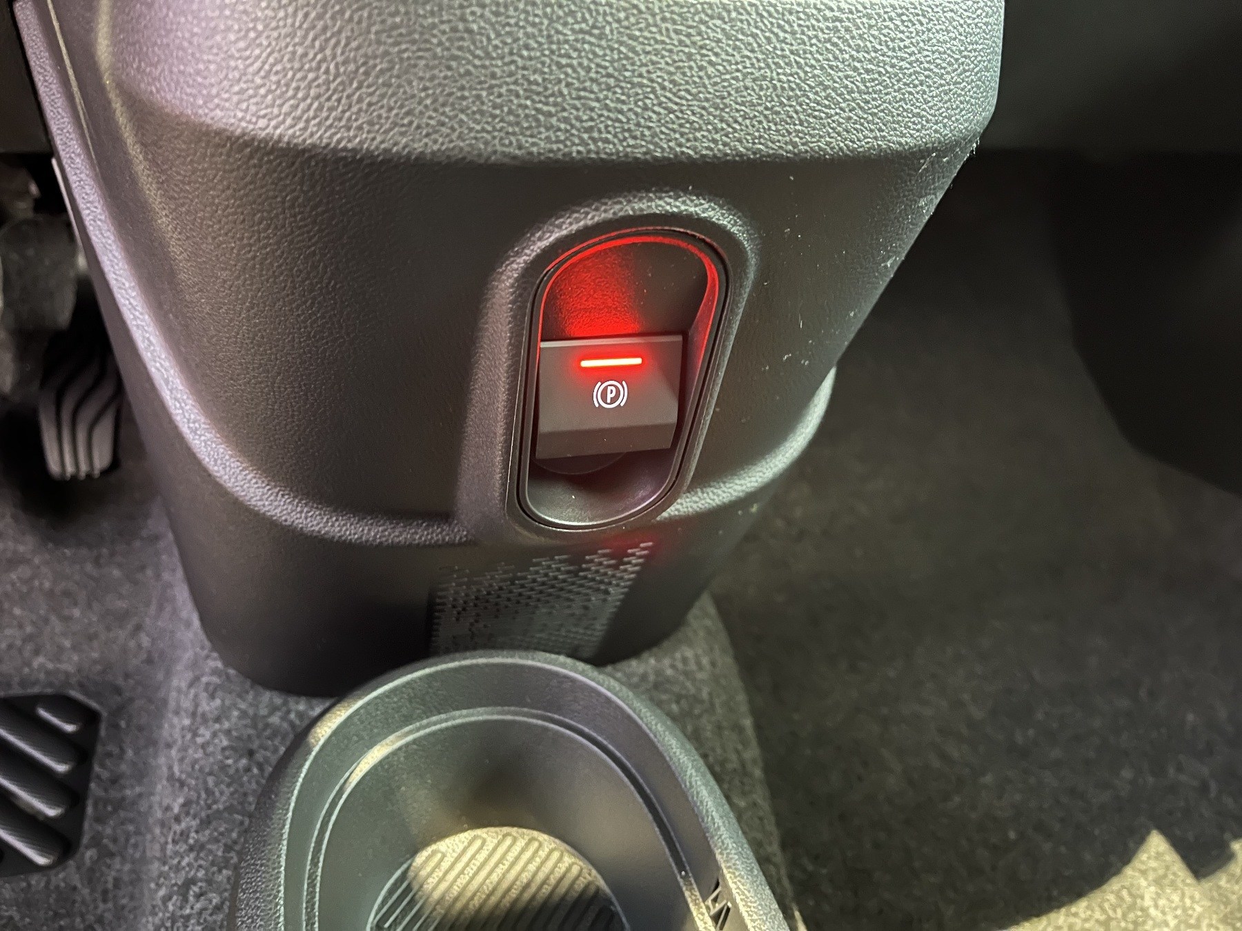 Bild 38 - Twingo E-TECH E-TECH Techno 80 Urban Range