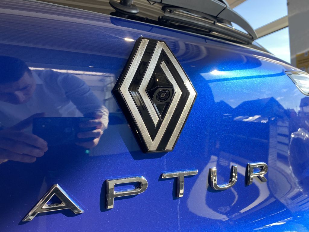 Bild 13 - Captur Techno Mild Hybrid 140