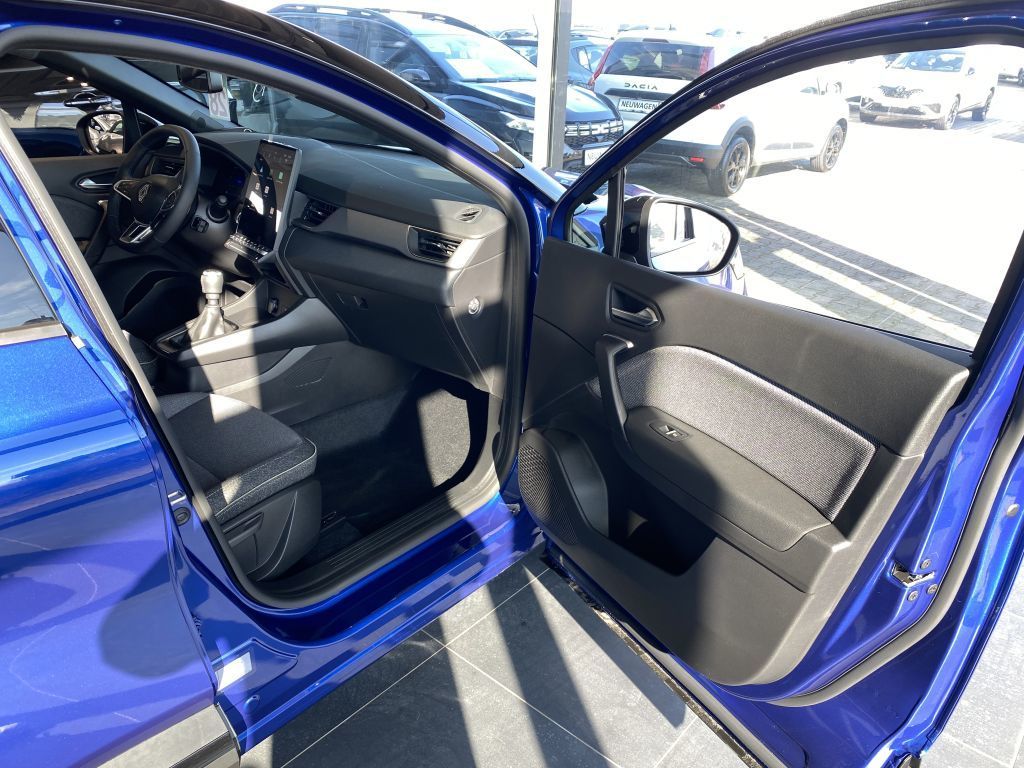 Bild 5 - Captur Techno Mild Hybrid 140