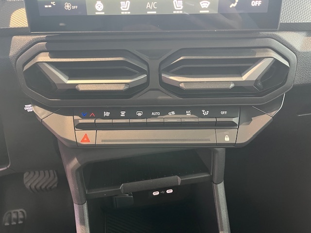Bild 22 - Duster Journey hybrid-G 150 4x4