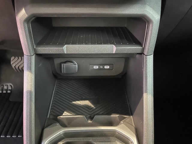 Bild 23 - Duster Journey hybrid-G 150 4x4