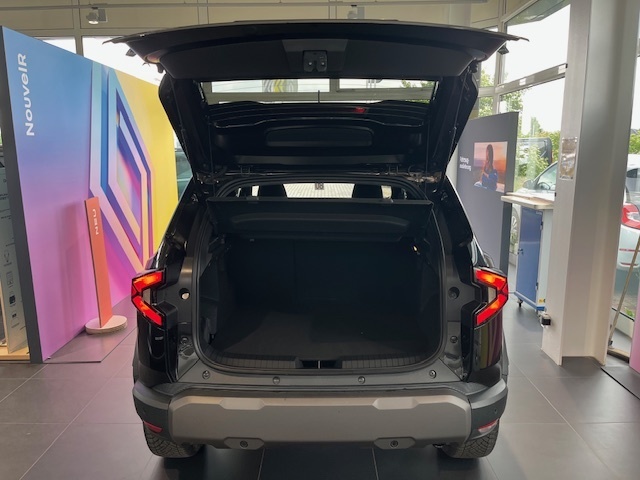 Bild 32 - Duster Journey hybrid-G 150 4x4
