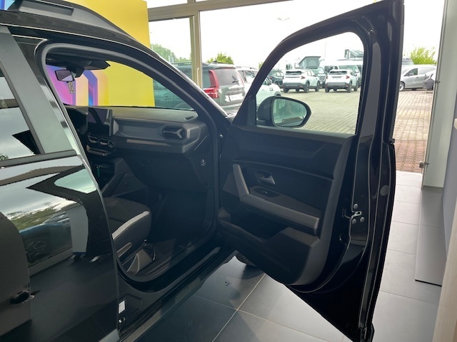 Bild 39 - Duster Journey hybrid-G 150 4x4