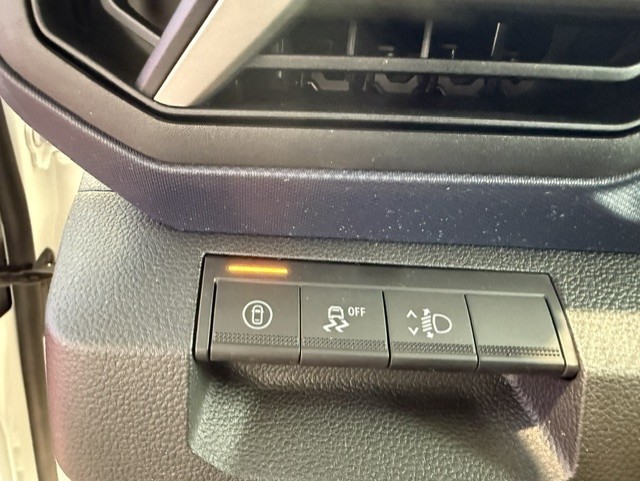Bild 20 - Duster Expression hybrid-G 150 4x4