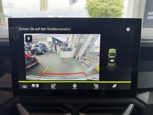 Bild 23 - Duster Expression hybrid-G 150 4x4