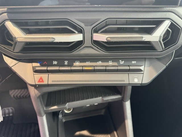 Bild 24 - Duster Expression hybrid-G 150 4x4