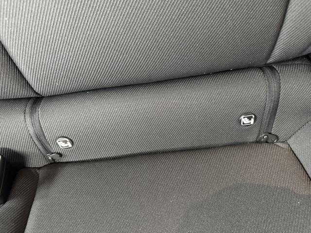 Bild 34 - Duster Expression hybrid-G 150 4x4