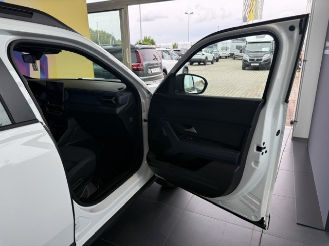 Bild 41 - Duster Expression hybrid-G 150 4x4