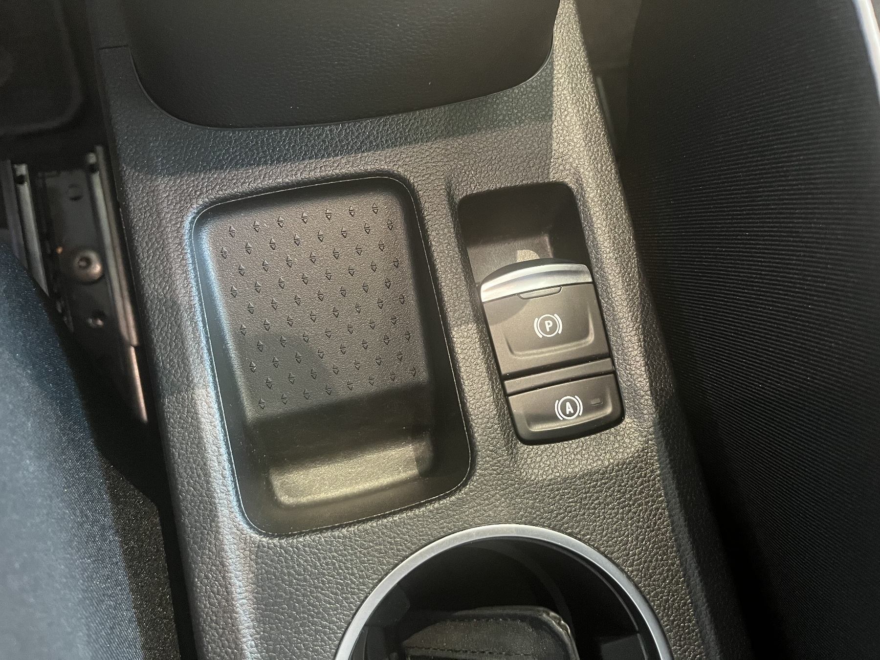 Bild 21 - Captur INTENS TCe 140 EDC