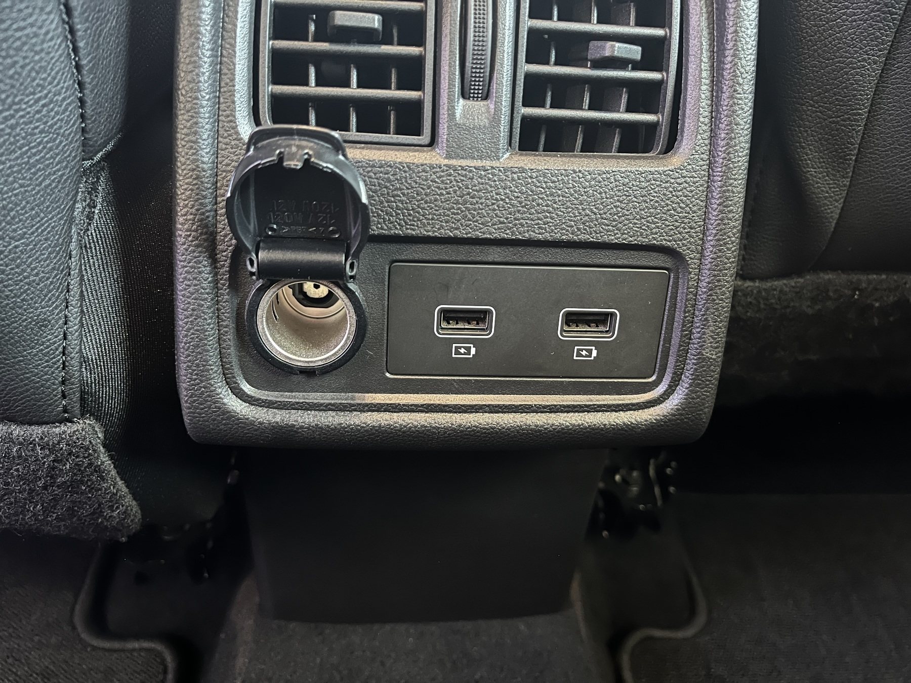 Bild 33 - Captur INTENS TCe 140 EDC