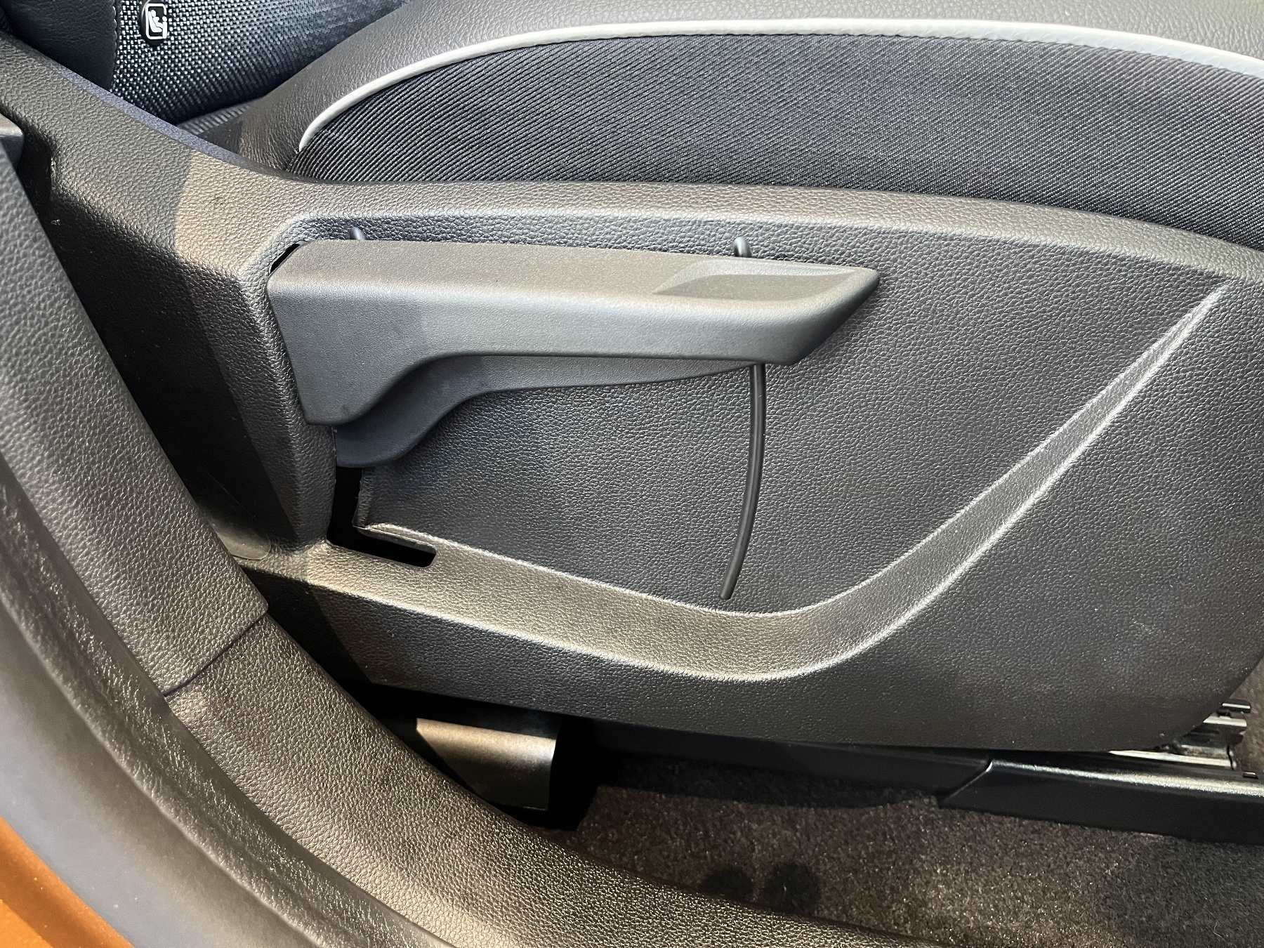 Bild 38 - Captur INTENS TCe 140 EDC