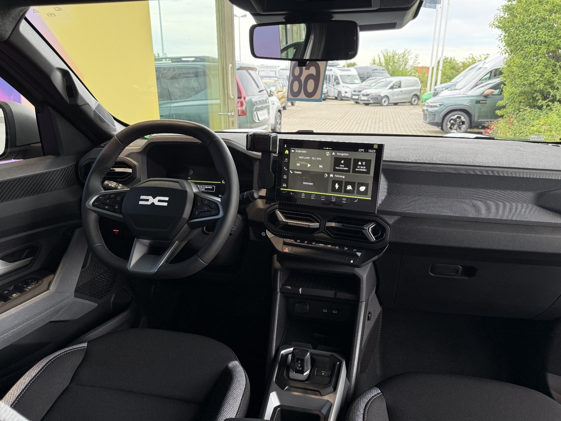 Bild 11 - Duster Journey hybrid 155