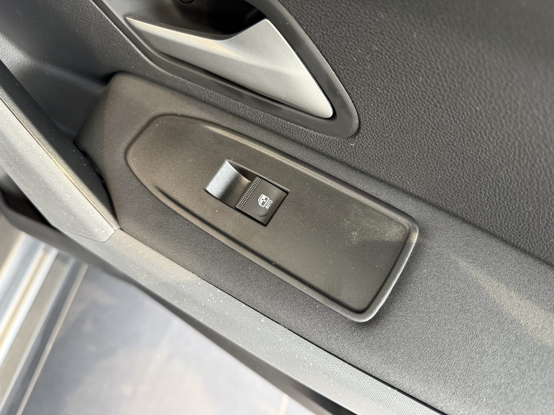 Bild 7 - Duster Journey hybrid 155