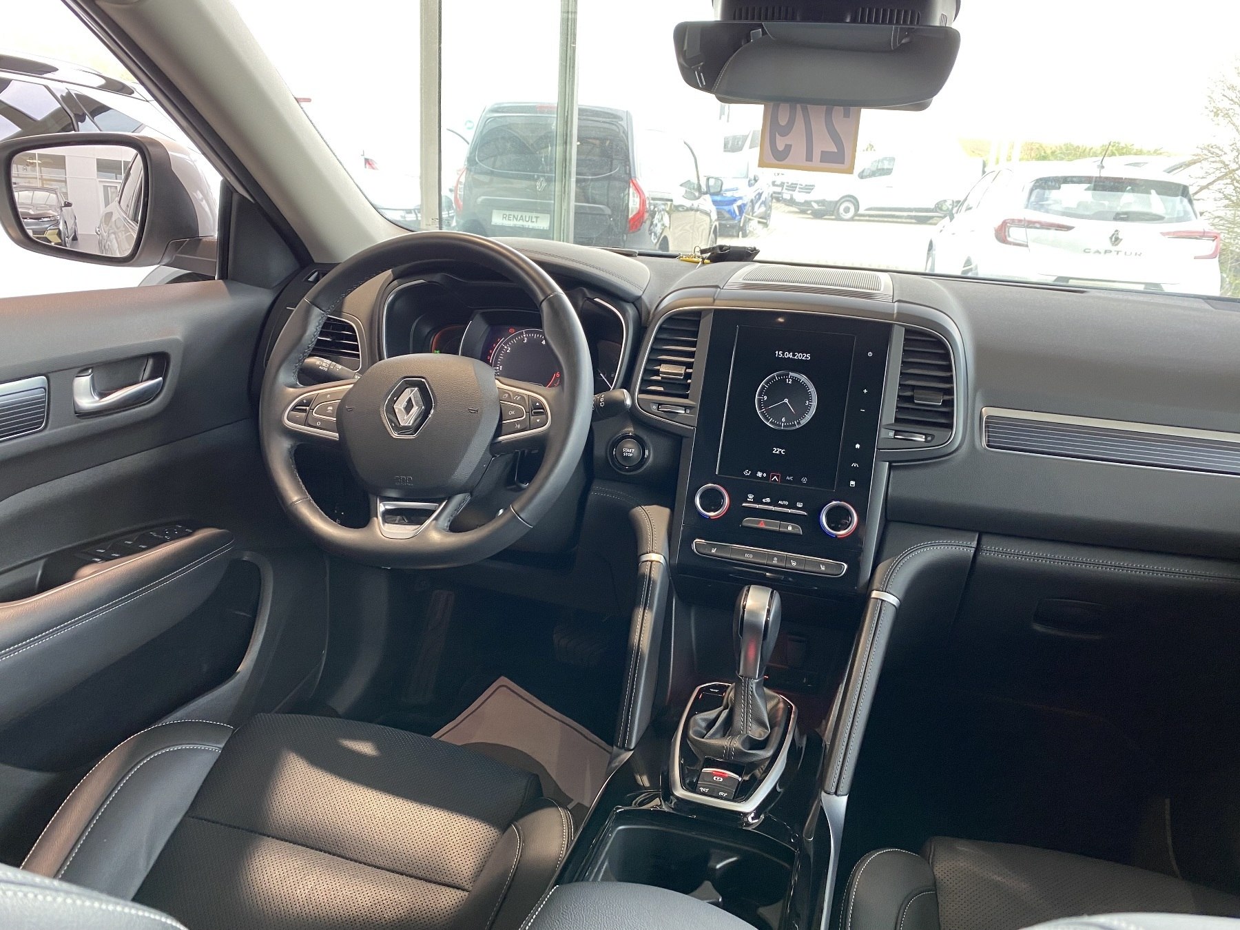 Bild 12 - Koleos TECHNO TCe 160 EDC