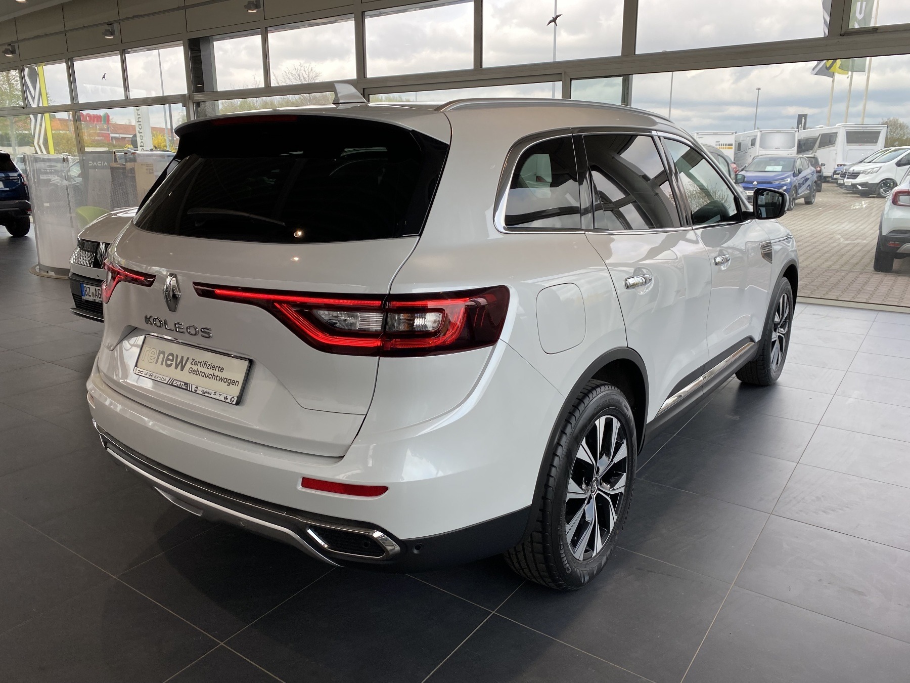 Bild 15 - Koleos TECHNO TCe 160 EDC