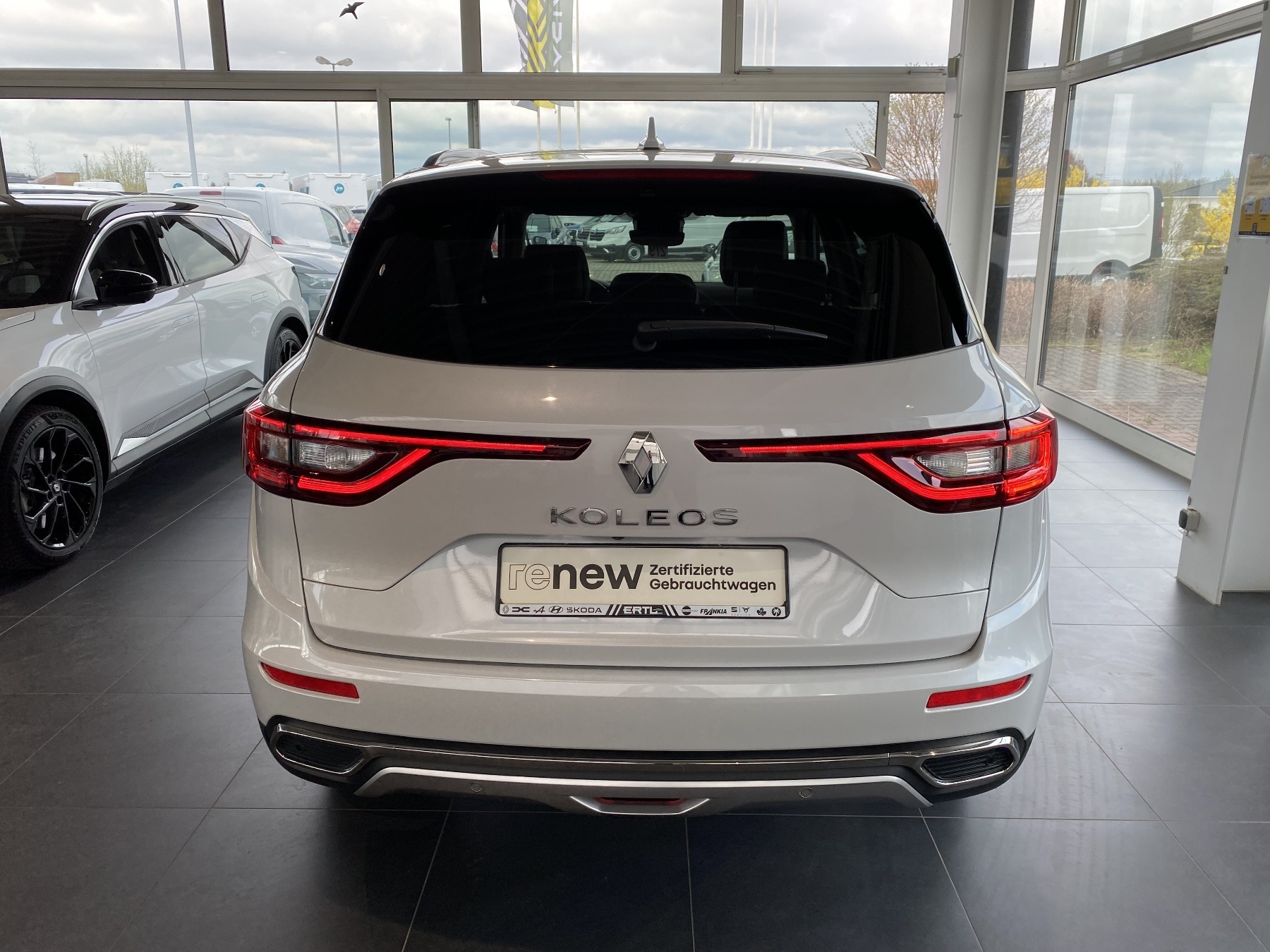 Bild 16 - Koleos TECHNO TCe 160 EDC