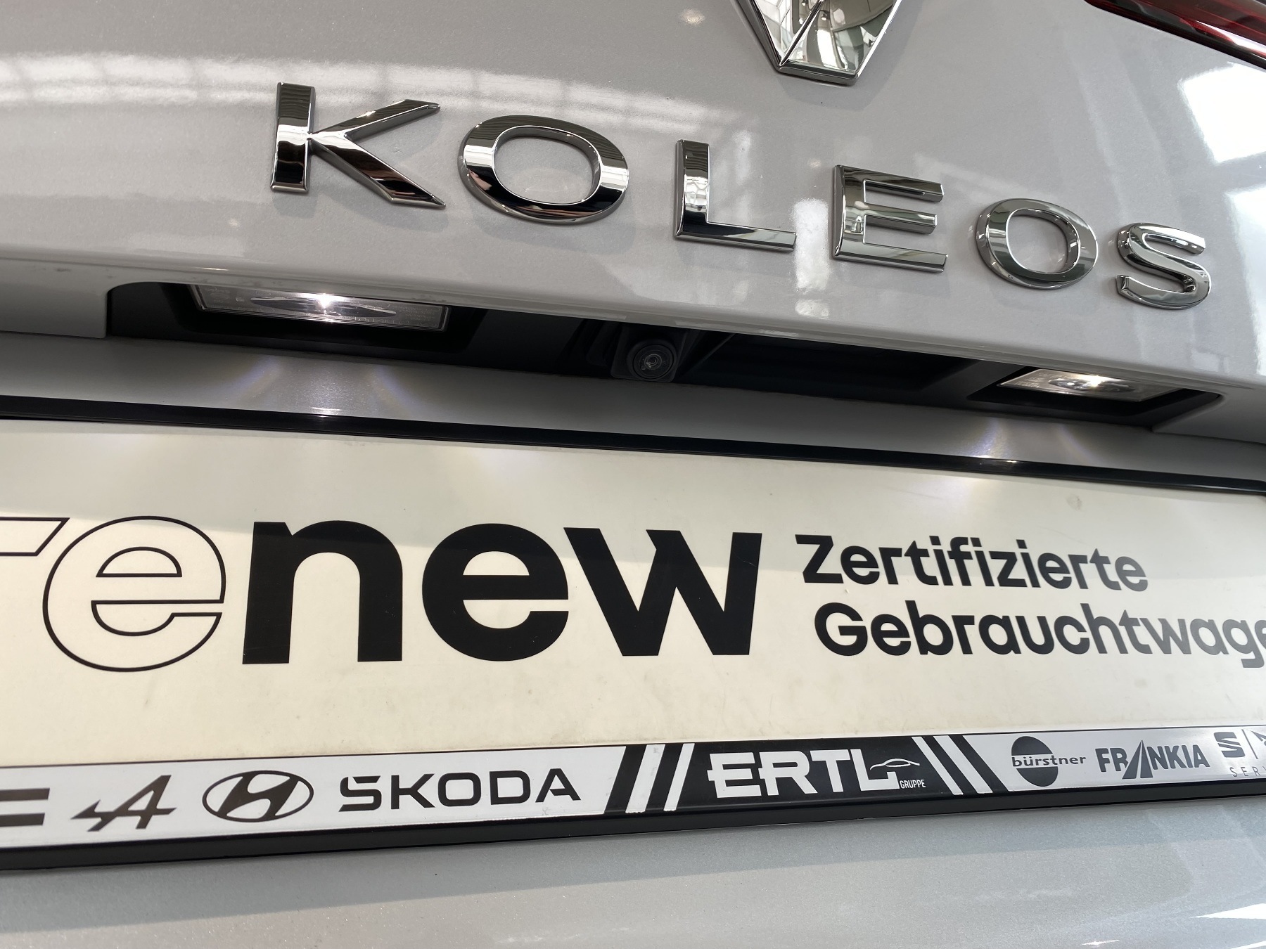Bild 17 - Koleos TECHNO TCe 160 EDC