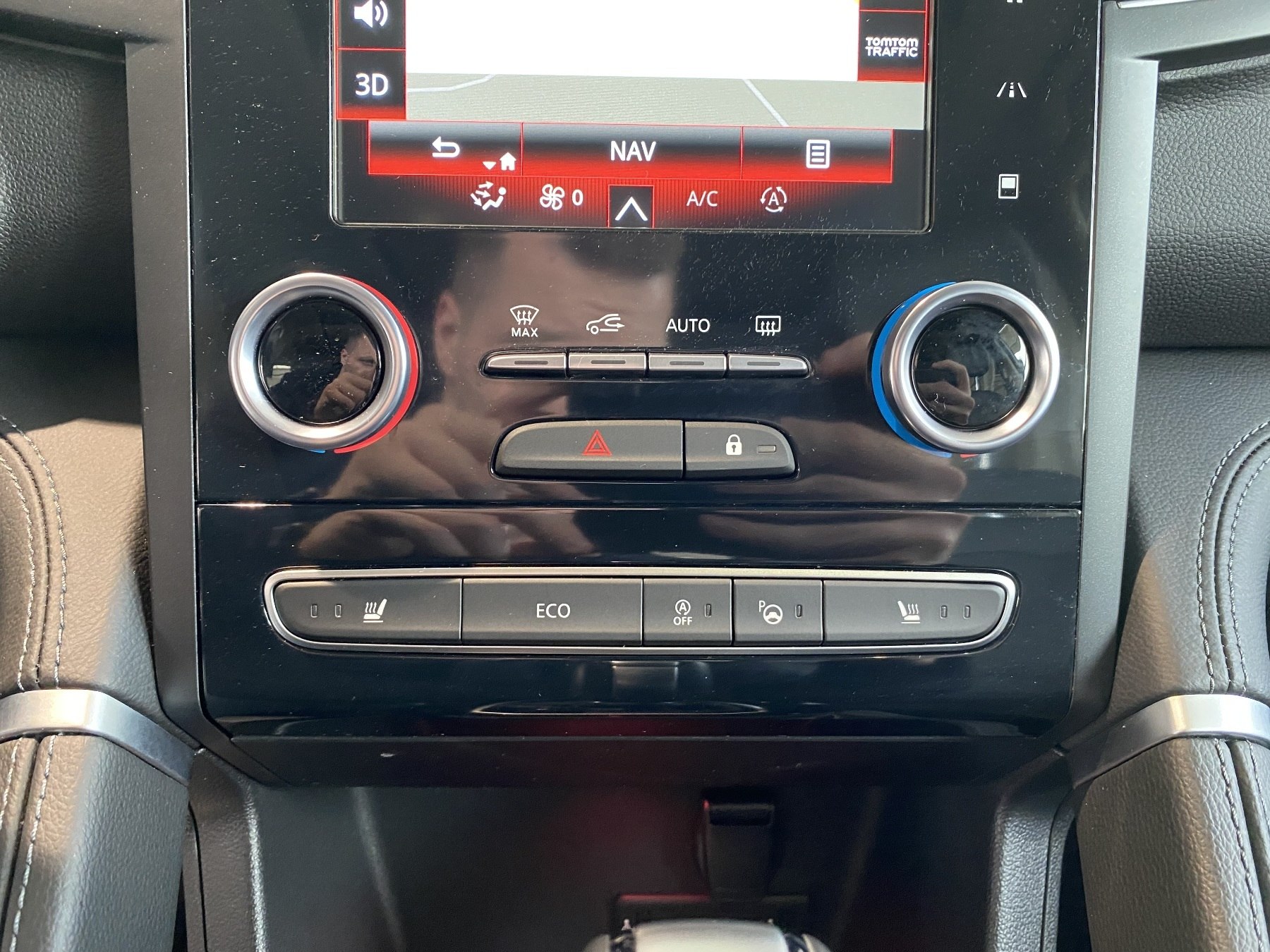 Bild 34 - Koleos TECHNO TCe 160 EDC