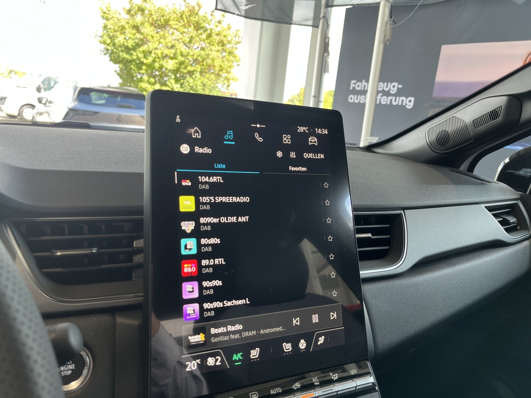 Bild 30 - Captur Techno Full Hybrid E-Tech 160