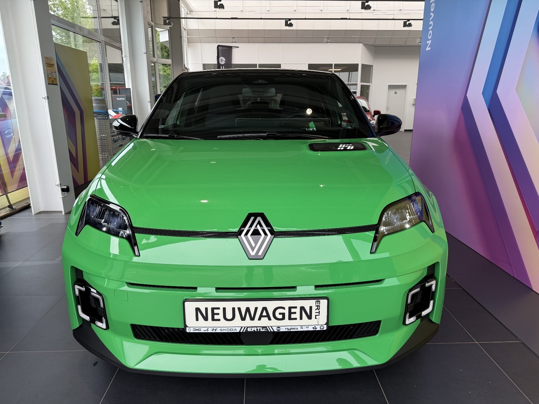 Bild 2 - R 5 E-Tech elektrisch Techno 120 Urban Range