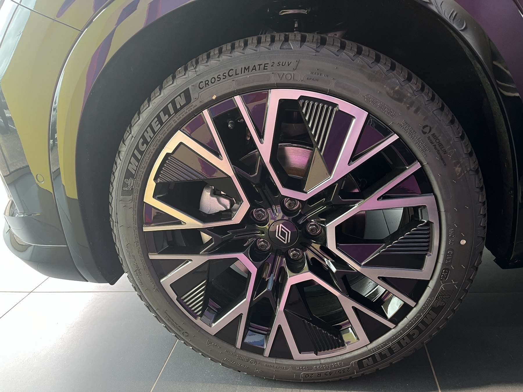 Bild 47 - Austral Esprit Alpine Full Hybrid E-Tech 200 ABS