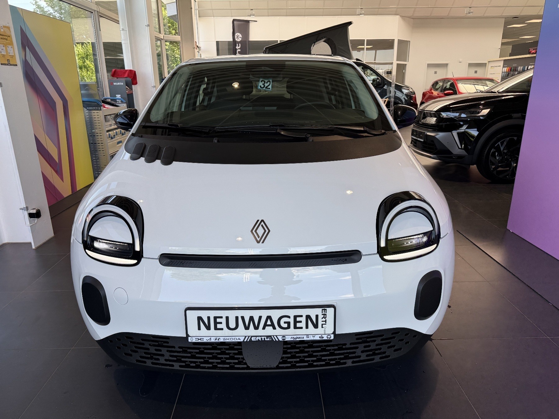 Bild 2 - Twingo E-TECH elektrisch Evolution Urban Range