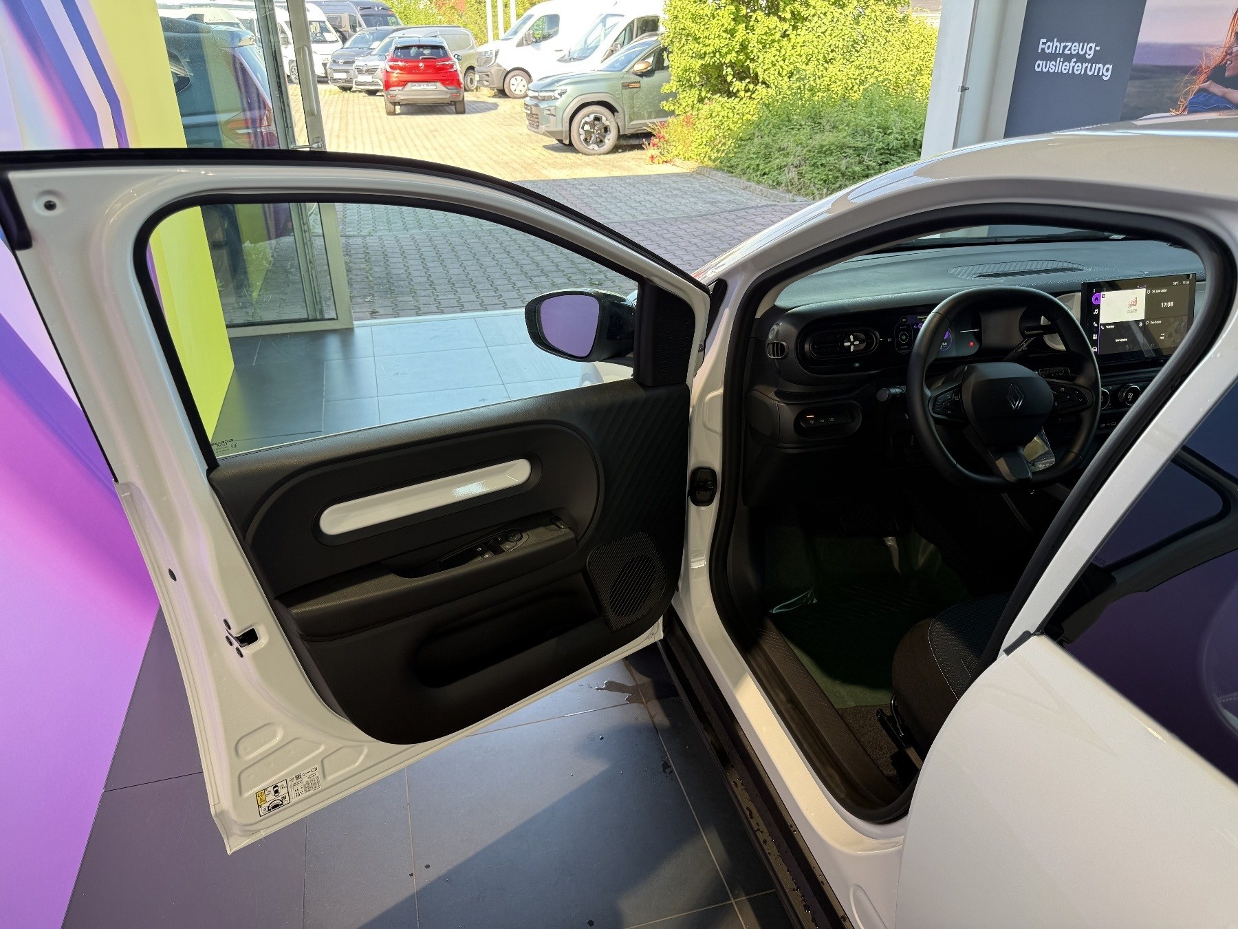 Bild 20 - Twingo E-TECH elektrisch Evolution Urban Range