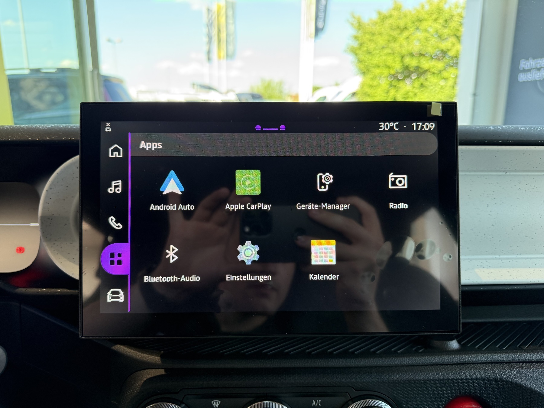 Bild 30 - Twingo E-TECH elektrisch Evolution Urban Range